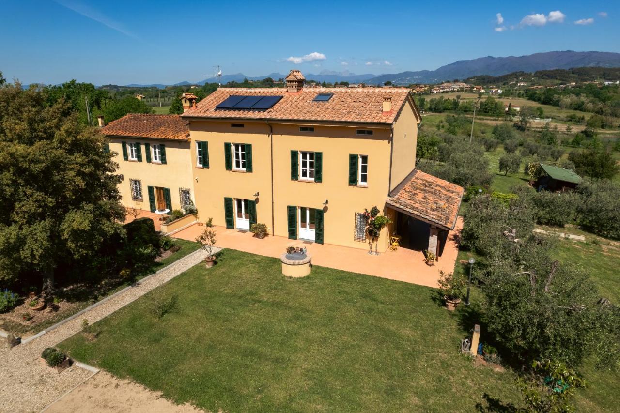 B&B La Casetta Montecarlo Zewnętrze zdjęcie